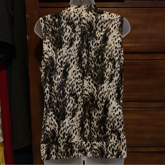 ALFANI - Drape Neck Sleeveless Blouse - Picture 2 of 8